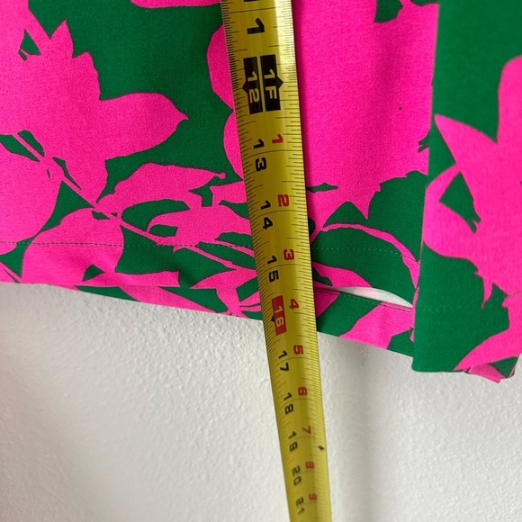 Vibrant Pink and Green Floral Blazer by [Brand] - Picture 10 of 13